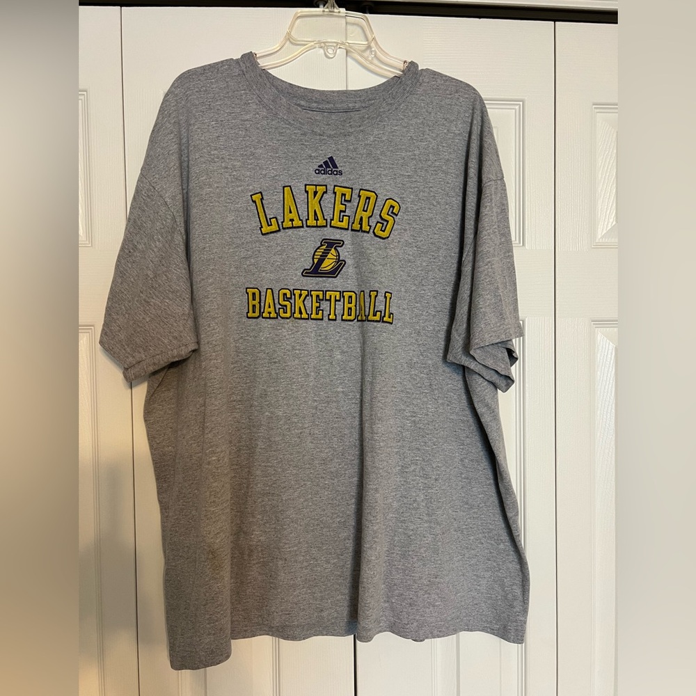 Lakers Basketball T-shirt XXL